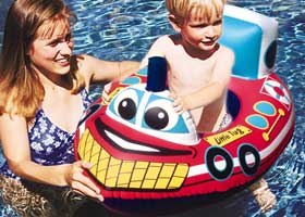 Tugboat Baby Float 121001