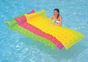 Intex Tote and Float Pool Raft 131357