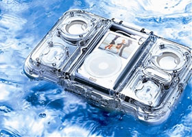 EGO Ice Waterproof iPod Case with Speakers 141256
