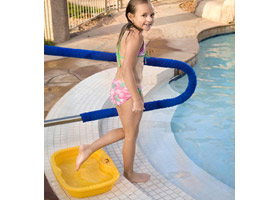 Backyard Foot Bath 141617