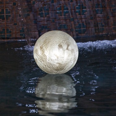 Solar Lighted Globe Chlorinator